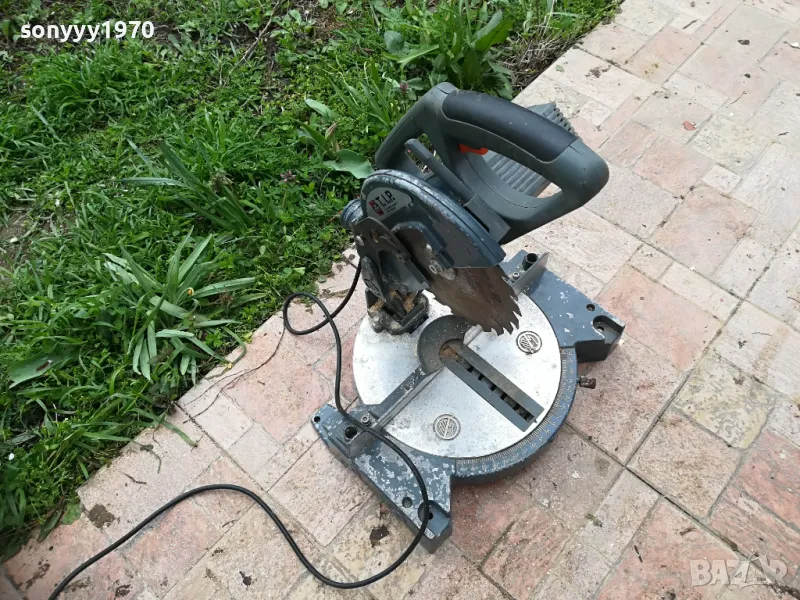 T.I.P. НАСТОЛЕН ЦИРКУЛЯР С ДИСК ОТ ГЕРМАНИЯ 3003251710, снимка 1