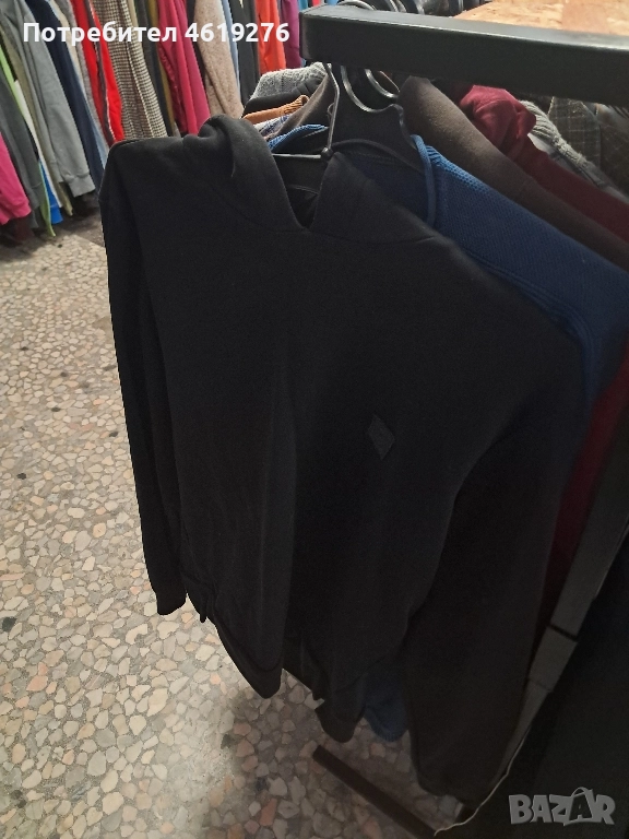 Продавам суичер на Jack & Jones Спешно!!!, снимка 1