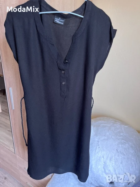 Черна рокличка, снимка 1