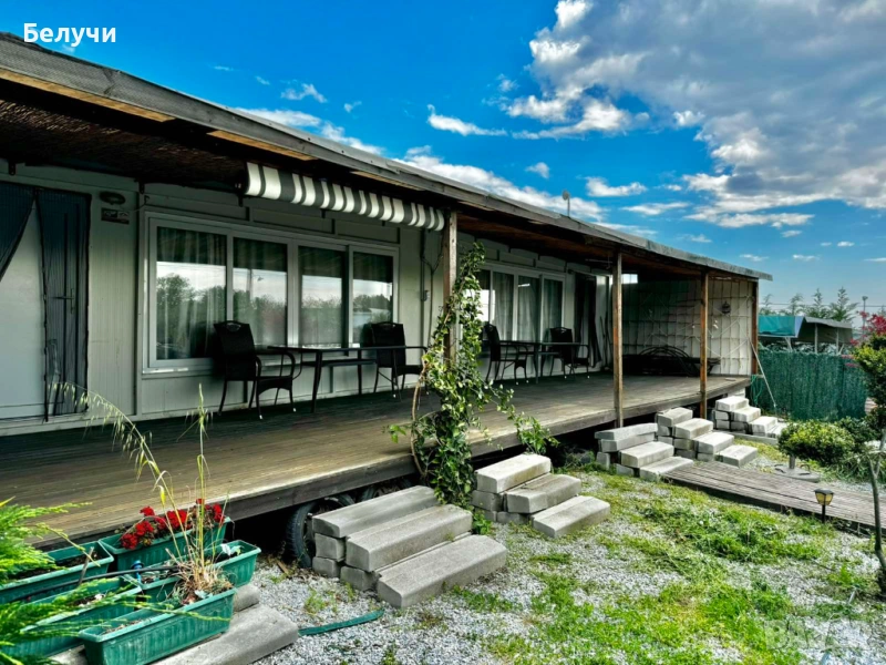 Бунгала на брега на морето Гърция Неа Перамос, снимка 1