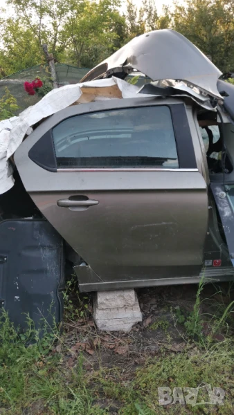 Задна дясна врата Пежо 301 2017 г, снимка 1