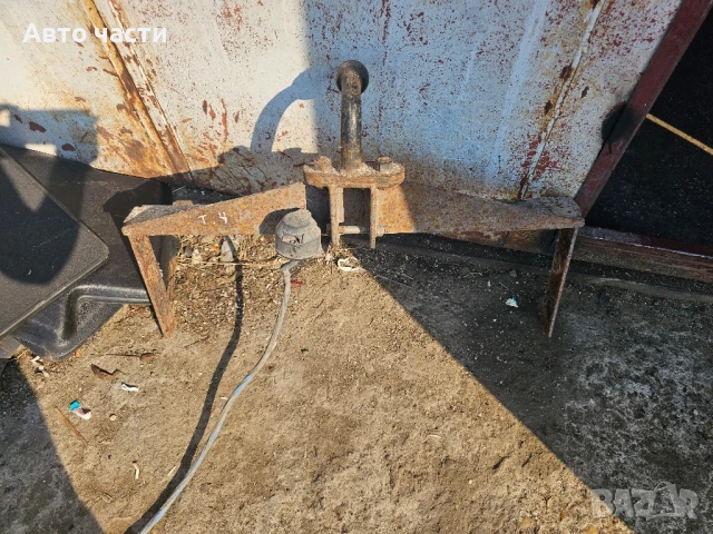 ОРИГИНАЛЕН ТЕГЛИЧ ЗА VW TRANSPORTER(T4)