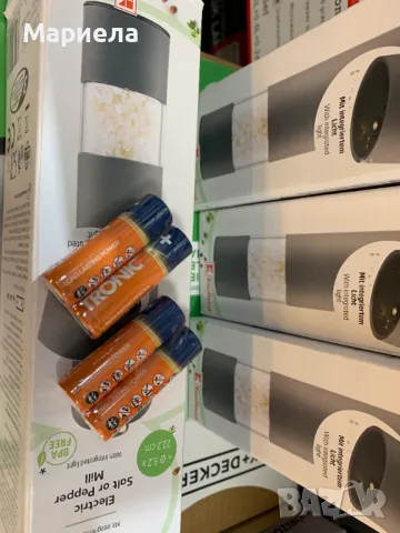 Електрическа Мелница за Сол и Пипер / Включени Батерии / LED осветление, снимка 7 - Други - 49841306