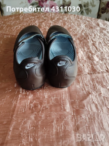Кожени балеринки NIKE 36 номер, снимка 4 - Маратонки - 53414757