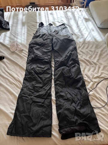 Продавам ски екип