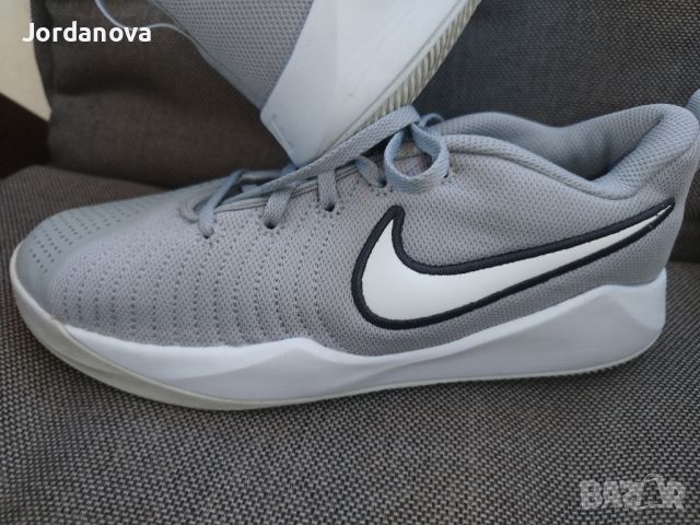 Nike кожа и текстил 40 номер, снимка 2 - Детски маратонки - 46159919