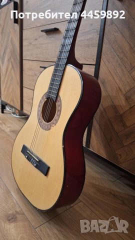 Акустична китара с калъф, снимка 3 - Китари - 53235727