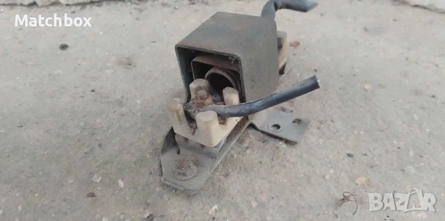 Реостат пренапрежение климатик за Мерцедес 124