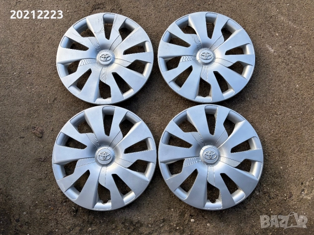 4 броя оригинални тасове за Toyota Yaris 15, снимка 3 - Аксесоари и консумативи - 52928401