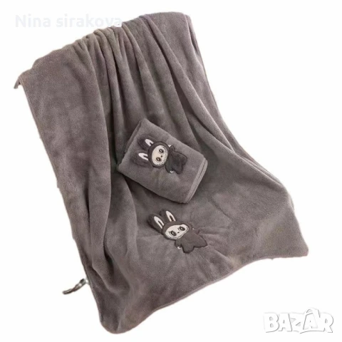 Комплект от 2 броя бродирани кърпи, меки и абсорбиращи, за баня и плаж 35×75 см. и 70×140 см., снимка 2 - Други стоки за дома - 51029880