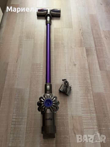 Dyson v6 прахосмукачка , снимка 2 - Прахосмукачки - 46659690