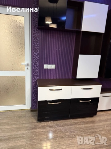 Секция , снимка 2 - Секции и витрини - 54010623