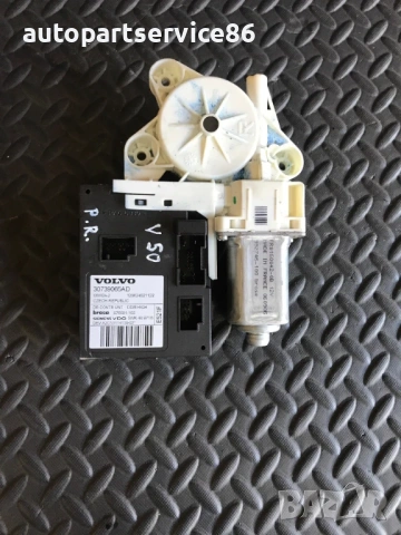 Мотор за преден десен прозорец на врата за Volvo V50 2.0 TDI (2004-2010) 30739065AD, снимка 2 - Части - 54020669