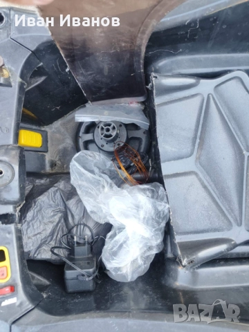 Електрическа детска кола с дистанционно, снимка 8 - Коли, камиони, мотори, писти - 51812118