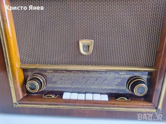 Филипс BDK 467A - Sonata, снимка 5 - Радиокасетофони, транзистори - 54119330