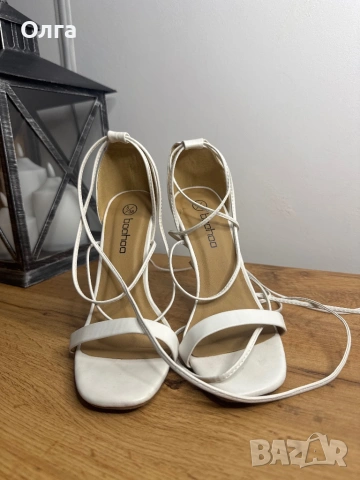 нови сандали, снимка 2 - Дамски елегантни обувки - 53698916