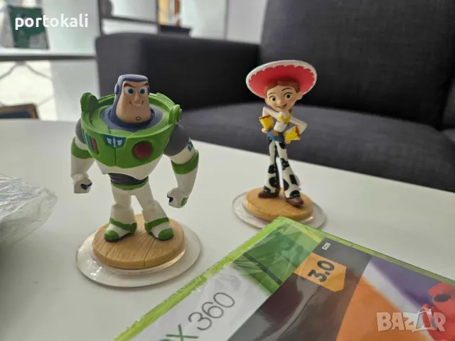 XBOX 360 Disney Infinity комплект 2 игри фигурки портал, снимка 2 - Игри за Xbox - 49587892