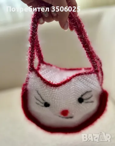 Продавам ръчно плетена детска чантичка, снимка 2 - Раници - 49847067