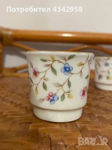 Elfenbein . Bavaria. 1960 г. Порцеланови мини чаши., снимка 2 - Антикварни и старинни предмети - 50620757