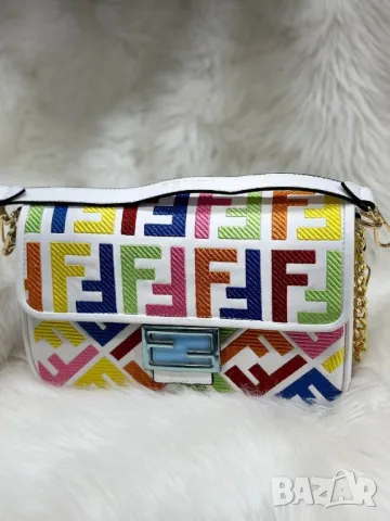 чанти fendi , снимка 9 - Чанти - 48974343