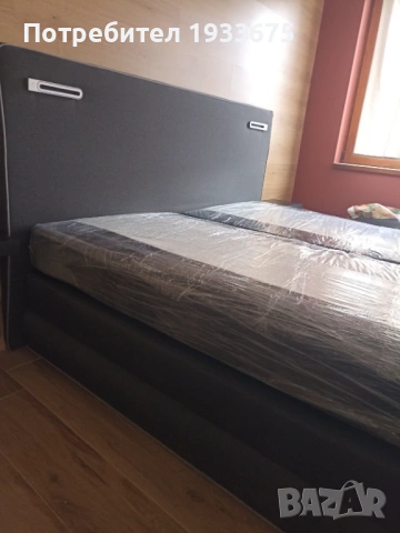 Боксспринг легло с повдигащ механизъм и места за съхранение 180/200