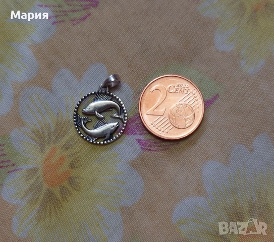 Сребърен медальон "Риби", снимка 5 - Колиета, медальони, синджири - 53284943