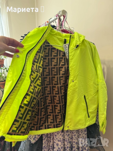 Шушляково яке FENDI, снимка 2 - Якета - 51482105