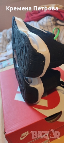 Маратонки Nike air max 35,5 номер, снимка 4 - Детски маратонки - 52034829