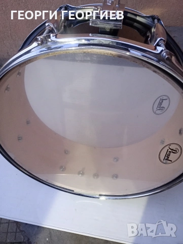 Продавам барабани,солобарабанчета и калъф 14"