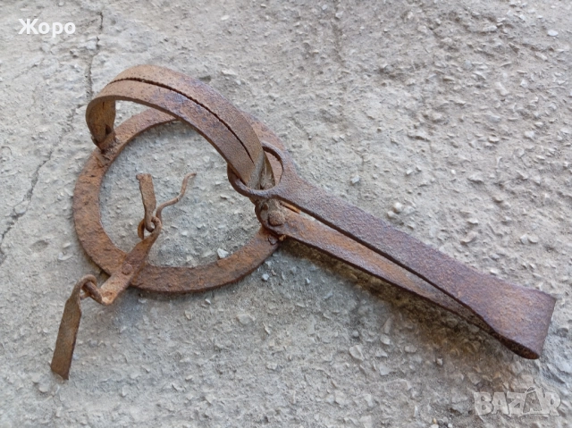 старинен голям кован капан, снимка 6 - Антикварни и старинни предмети - 52432446