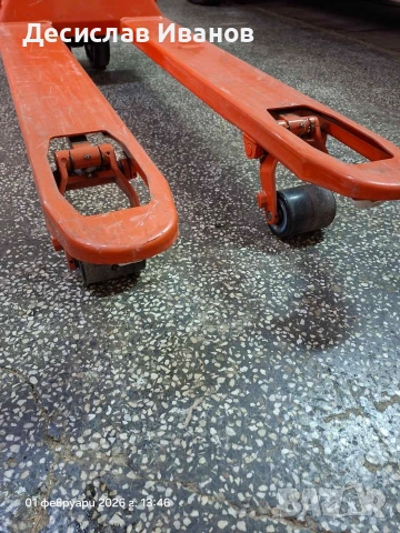 Палетна количка TOYOTA 2300 Кг., снимка 2 - Други машини и части - 53456533