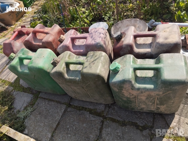 Продавам туби за гориво 20л., снимка 2 - Други инструменти - 53694312