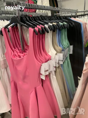 Роклички 🩷 Различни цветове 🎀 , снимка 2 - Рокли - 49781854