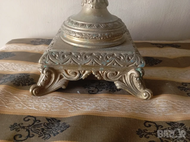 Бароков свещник, снимка 2 - Антикварни и старинни предмети - 50797761