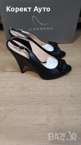 Нови обувки Carrano 