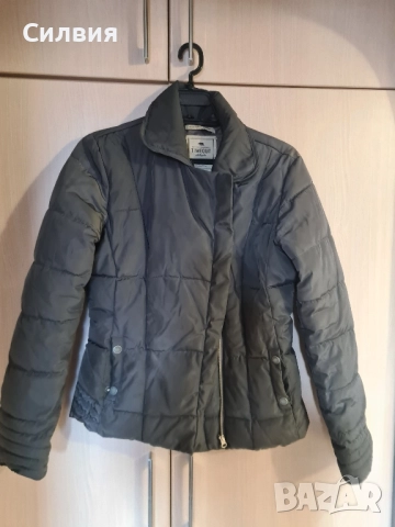 Дамско яке Timeout