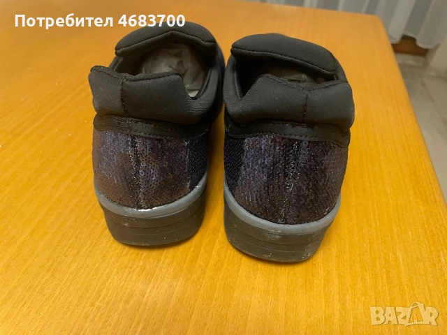 Дамски сникърси с пайети, снимка 4 - Маратонки - 52892187