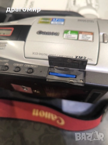 Canon XM 2 Mini DV Видеокамера , снимка 4 - Камери - 54195303