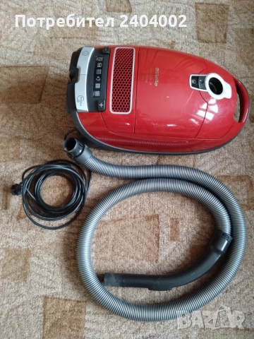 Прахосмукачка Miele Complete C3 Excellenes Ecoline 800W