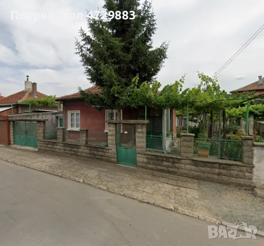 Продава се къща в южната част на Казанлък