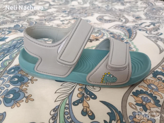 Сандали 31 номер, снимка 2 - Детски сандали и чехли - 51000687