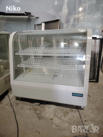 Настолна хладилна витрина Polar