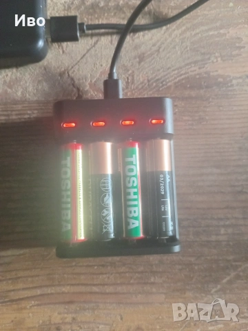 Зарядно за батерии АА/ААА (USB), снимка 2 - Друга електроника - 54213559