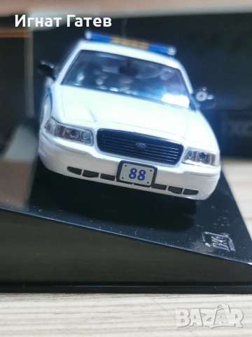 IXO Ford Crown 1:43, снимка 6 - Колекции - 53260304