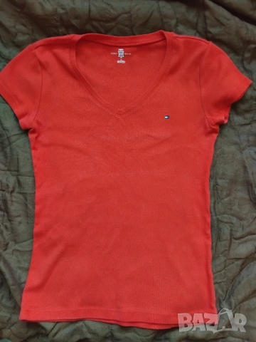 Tommy Hilfiger 100% оригинална дамска тениска, снимка 5 - Тениски - 53785075