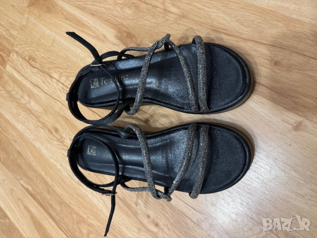 Дамски сандали два броя, снимка 7 - Сандали - 54015935