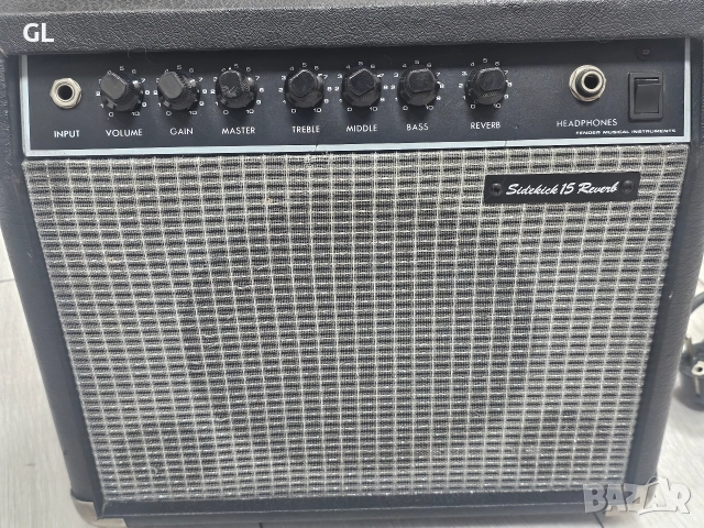 Винтидж китарен усилвател Fender Sidekick 15 Reverb, снимка 2 - Тонколони - 52813124