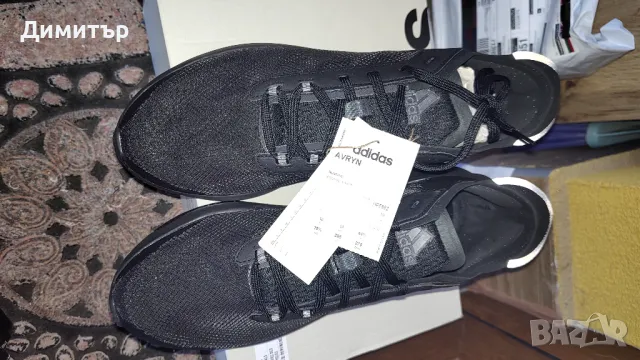 Adidas Avryn , снимка 2 - Маратонки - 48735735