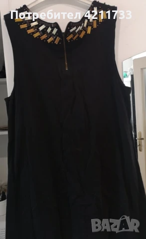 рокля дизайнерска M размер НОВО, снимка 2 - Рокли - 50784665