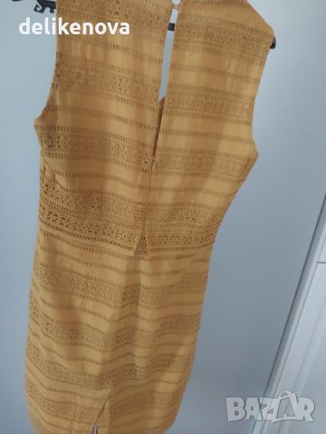 Max Mara. Original. Size M , снимка 4 - Рокли - 46558575